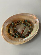 Ovean jasper bracelet in abalone shell