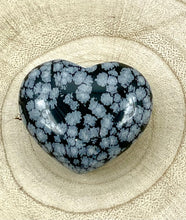 Load image into Gallery viewer, snowflake obsidian heart