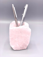 Load image into Gallery viewer, pens in rose quartz holder