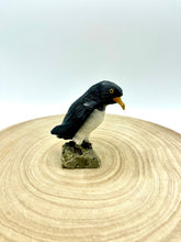 Load image into Gallery viewer, peruvian stone penguin