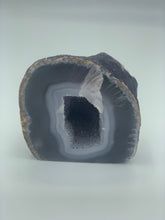 Load image into Gallery viewer, Mini Agate Cave - Purple
