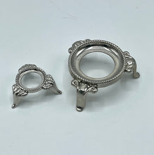 Load image into Gallery viewer, Silver Sphere Stand
