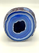 Load image into Gallery viewer, Mini Agate Cave - Blue
