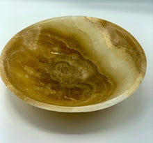 Load image into Gallery viewer, Large onyx bowl
