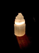 Load image into Gallery viewer, lit selenite lamp
