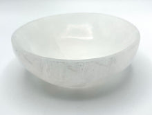 Load image into Gallery viewer, Selenite Bowl - Large 12cm-14cm
