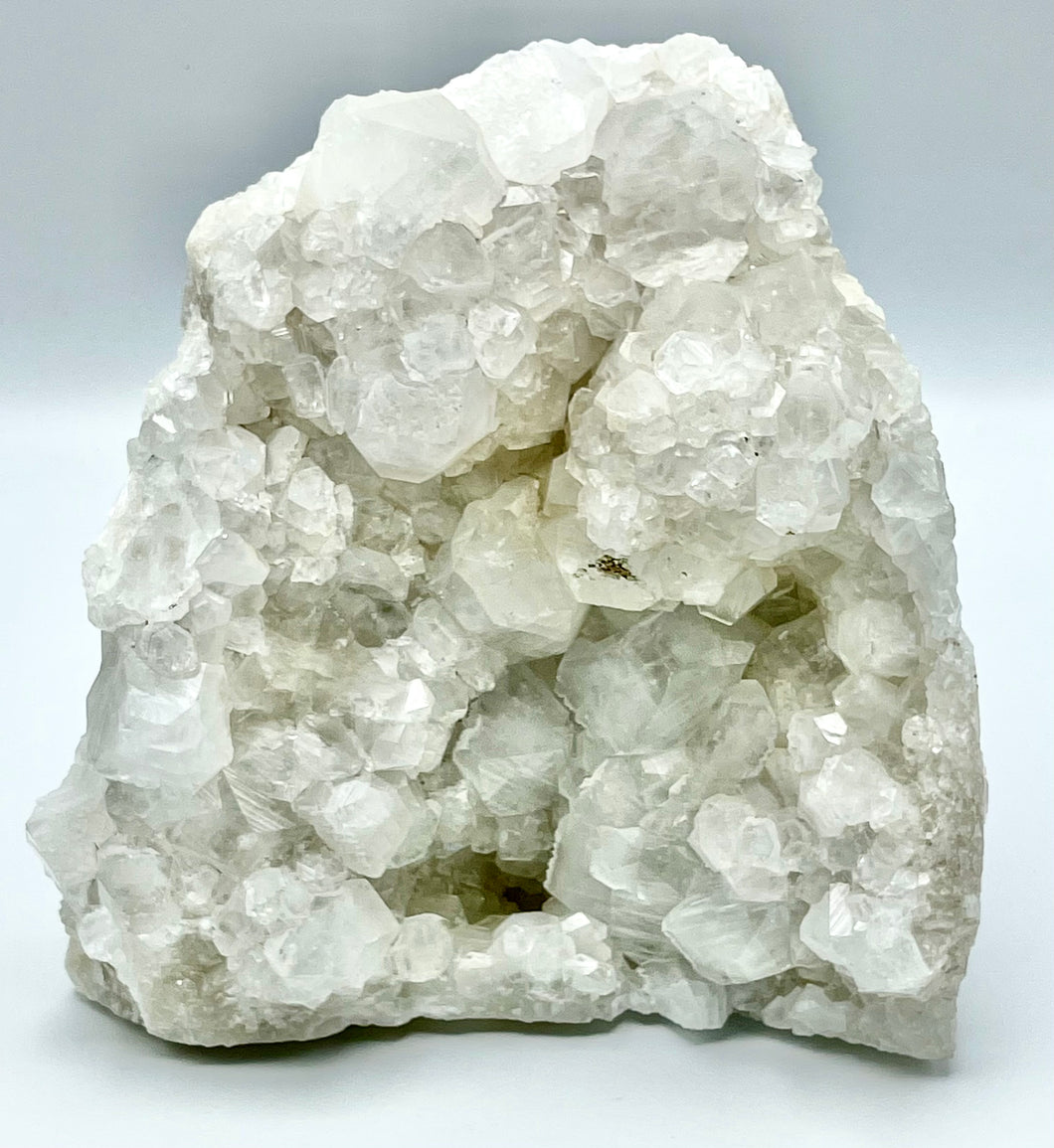 Apophylite cluster 